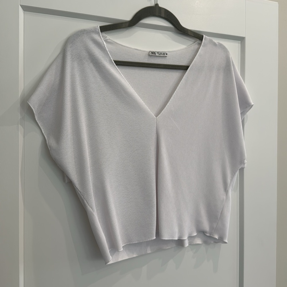 Zara Ribber T-Shirt - Picture 3 of 3